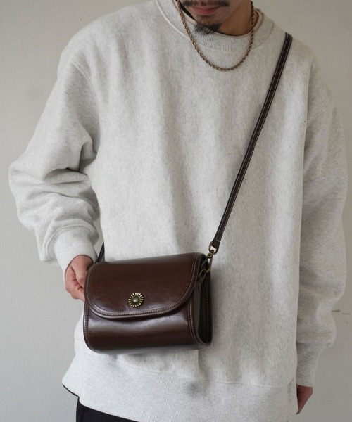 Port(ポート)の「ヴィンテージライク リアルレザー ショルダー バッグ / 本革 #(ショルダーバッグ・レディース・ブラウン/キャメル/ブラック・FREE)」の4枚目の写真