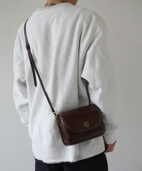 Port(ポート)の「ヴィンテージライク リアルレザー ショルダー バッグ / 本革 #(ショルダーバッグ・レディース・ブラウン/キャメル/ブラック・FREE)」の6枚目の写真