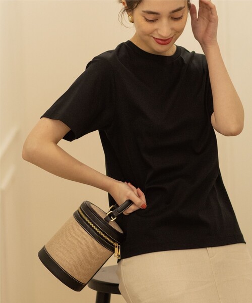 OPAQUE.CLIP（オペークドットクリップ）の「◆シルク調スーピマコットン ベーシックTシャツ【洗濯機洗い可】（Tシャツ/カットソー・レディース・サンドベージュ/ブラウン系その他5/ホワイト系/ブラック/ライトブルー・36/38/40/42）」の15枚目の写真