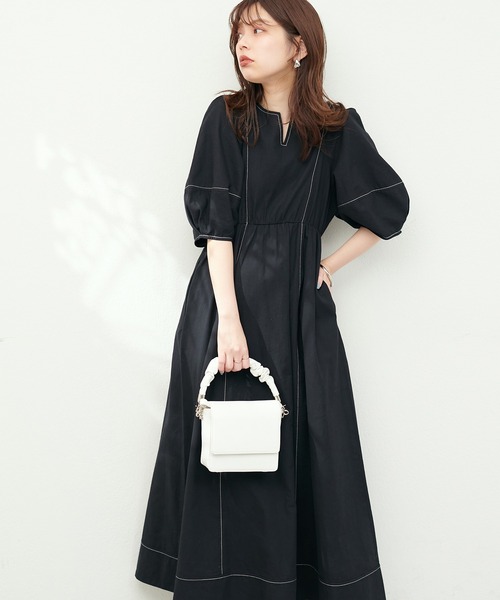 natural couture(ナチュラルクチュール)の「お家で洗える/ランタンスリーブワンピース(ワンピース・レディース・インディゴブルー/ブラック/オフホワイト・SMALL/MEDIUM/LARGE)」の18枚目の写真