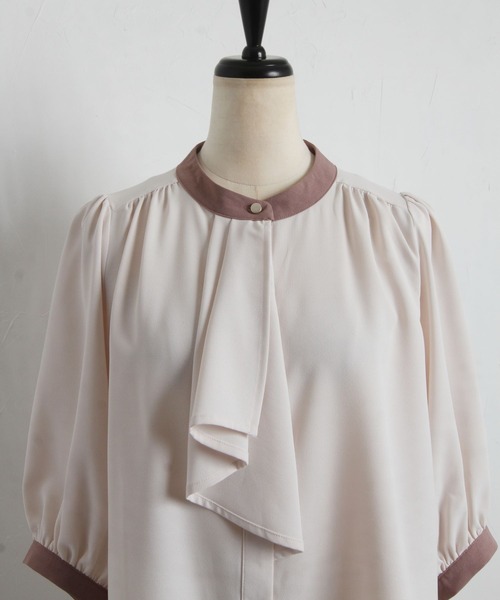 tocco closet(トッコ クローゼット)の「【ZOZO限定】ラッフルタイ付き配色ブラウス(シャツ/ブラウス・レディース・ベージュ系その他/グレー系その他・M)」の11枚目の写真
