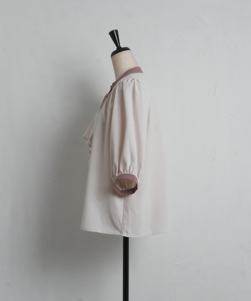 tocco closet(トッコ クローゼット)の「【ZOZO限定】ラッフルタイ付き配色ブラウス(シャツ/ブラウス・レディース・ベージュ系その他/グレー系その他・M)」の13枚目の写真