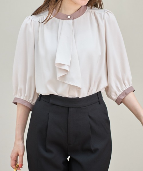 tocco closet(トッコ クローゼット)の「【ZOZO限定】ラッフルタイ付き配色ブラウス(シャツ/ブラウス・レディース・ベージュ系その他/グレー系その他・M)」の19枚目の写真