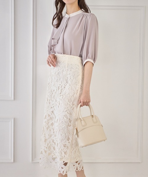 tocco closet(トッコ クローゼット)の「【ZOZO限定】ラッフルタイ付き配色ブラウス(シャツ/ブラウス・レディース・ベージュ系その他/グレー系その他・M)」の15枚目の写真