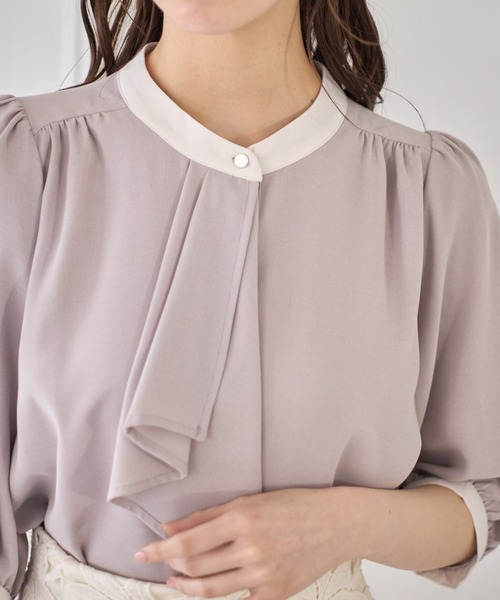 tocco closet(トッコ クローゼット)の「【ZOZO限定】ラッフルタイ付き配色ブラウス(シャツ/ブラウス・レディース・ベージュ系その他/グレー系その他・M)」の10枚目の写真