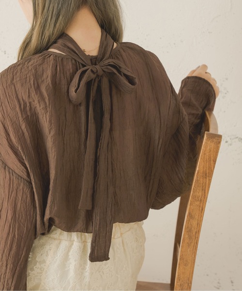 Ambre Neige(アンブルネージュ)の「【リボン取り外し可能】ボウタイシアーチュニックブラウス/【WEB/EC限定商品】(シャツ/ブラウス・レディース・アイボリー/ピンク/ダークブラウン・FREE)」の3枚目の写真