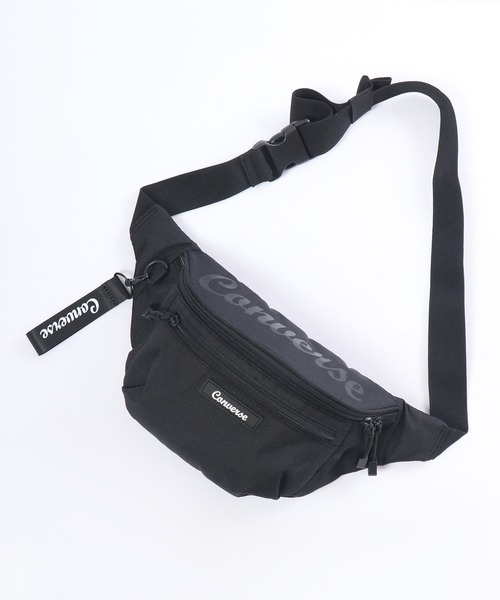 CONVERSE（コンバース）の「CONVERSE ラバーネーム　ロゴチャーム　ロゴプリント　ポリエステル　ウエストボディバッグ（ボディバッグ/ウエストポーチ・メンズ・ブラック×グリーン/ブラック×パープル/ブラック×ホワイト・FREE）」の10枚目の写真