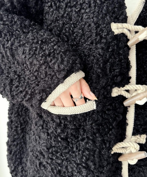 セール】レトロクラシカルな装い叶う。トグル付プードルボア