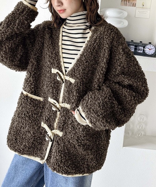 セール】レトロクラシカルな装い叶う。トグル付プードルボア