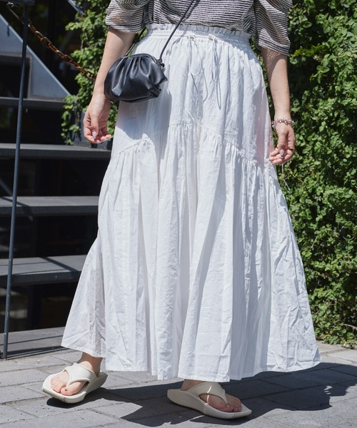 CIAOPANIC TYPY（チャオパニックティピー）の「ドロストギャザーコットンボイルボリュームスカート（スカート・レディース・ブルー/ブラック/ホワイト・ONE SIZE）」の12枚目の写真