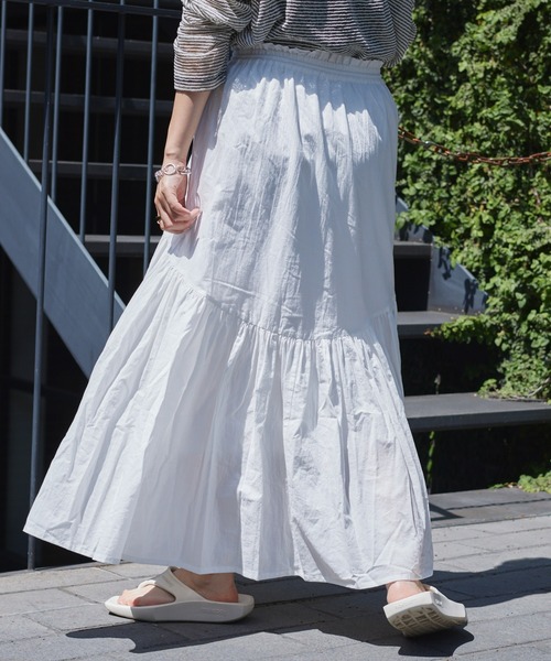 CIAOPANIC TYPY（チャオパニックティピー）の「ドロストギャザーコットンボイルボリュームスカート（スカート・レディース・ブルー/ブラック/ホワイト・ONE SIZE）」の20枚目の写真