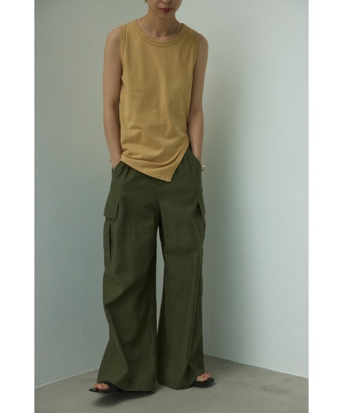 BLACK BY MOUSSY（ブラックバイマウジー）の「asymmetry hem tops（アシンメトリーヘムトップス)（タンクトップ・レディース・ベージュ/ホワイト/ブルー/ブラック・FREE）」の15枚目の写真