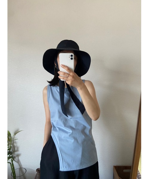 BLACK BY MOUSSY（ブラックバイマウジー）の「asymmetry hem tops（アシンメトリーヘムトップス)（タンクトップ・レディース・ベージュ/ホワイト/ブルー/ブラック・FREE）」の5枚目の写真