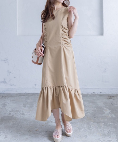 clear(クリア)の「ノースリーブギャザーデザインワンピース≪STAY MOTION≫(ワンピース・レディース・キャメル/ブラック・F)」の2枚目の写真