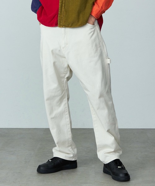 Wrangler（ラングラー）の「Wrangler/ラングラー【WRAPID TRANSIT/ラピッドトランジット】カラバリ豊富/ワイドルーズデニムパンツ ペインターデニムパンツ【ユニセックス】（デニムパンツ・メンズ・ブラック/ネイビー/ブラウン/インディゴブルー/ブルー/マスタード/グリーン/アイボリー/ライトインディゴブルー/ブルー系その他/ブルーグリーン/ブルー系その他2・X-SMALL/SMALL/X-LARGE/MEDIUM/LARGE）」の2枚目の写真