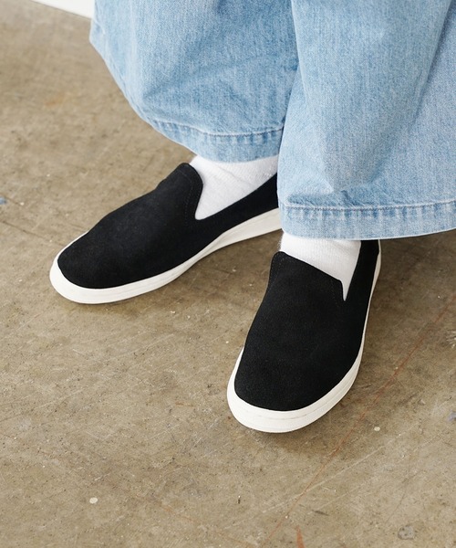 CAL O LINE（キャルオーライン）の「CAL O LINE/キャルオーライン×MANEBU/マネブ SEA SIDE SLIP ON コラボ スリッポン（スリッポン・メンズ・ブラック×ホワイト/ブラック×ブラック・43/42）」の18枚目の写真