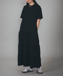 TIERED CUT SEW MAXI H/S ONEPIECE