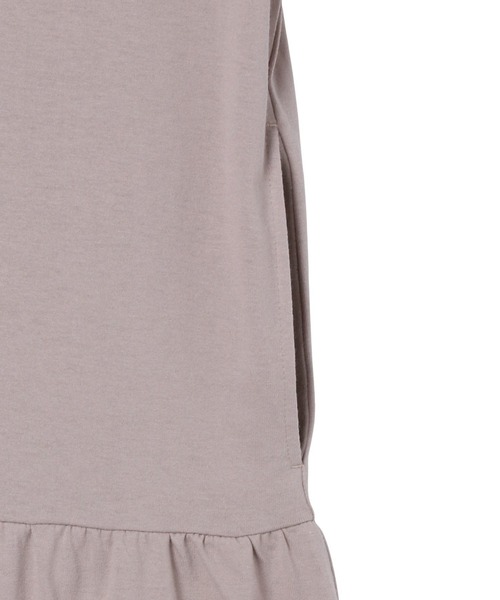 BABU-BU（バブーブ）の「TIERED CUT SEW MAXI H/S ONEPIECE（ワンピース・レディース・ブラック/ベージュ・ONE SIZE）」の5枚目の写真