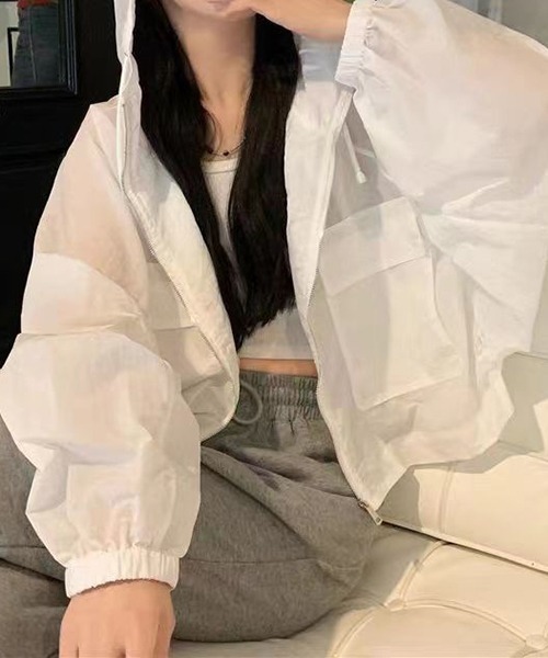 gossip!ロサンゼルス(ゴシップロサンゼルス)の「YUGA 日焼け止めUV ショートコート(パーカー・レディース・グレー/ホワイト・FREE)」の11枚目の写真