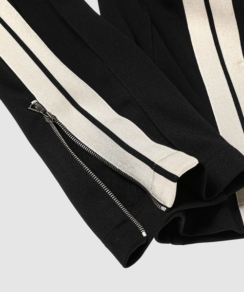 Palm Angels（パームエンジェルス）の「MONOGRAM TRACK PANTS（その他パンツ・メンズ・ブラック×ホワイト・L/M）」の2枚目の写真