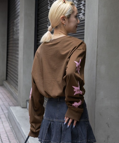 NICE GHOST CLUB(ナイスゴーストクラブ)の「【UNISEX】niceghostclub/ゴーストスター長袖Tシャツ 2976715(Tシャツ/カットソー・レディース・ホワイト/ブラウン/ブラック・SMALL/MEDIUM)」の8枚目の写真