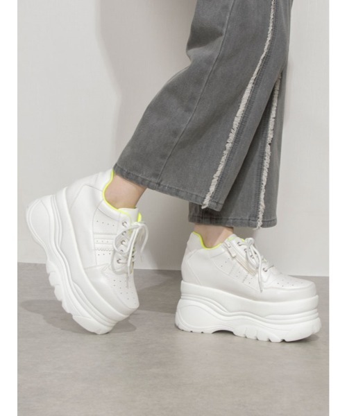 Mafmof（マフモフ）の「Mafmof(マフモフ)9cmソール厚底レースアップスニーカー（スニーカー・レディース・ブラック/ホワイト・LL/M/S/L）」の7枚目の写真