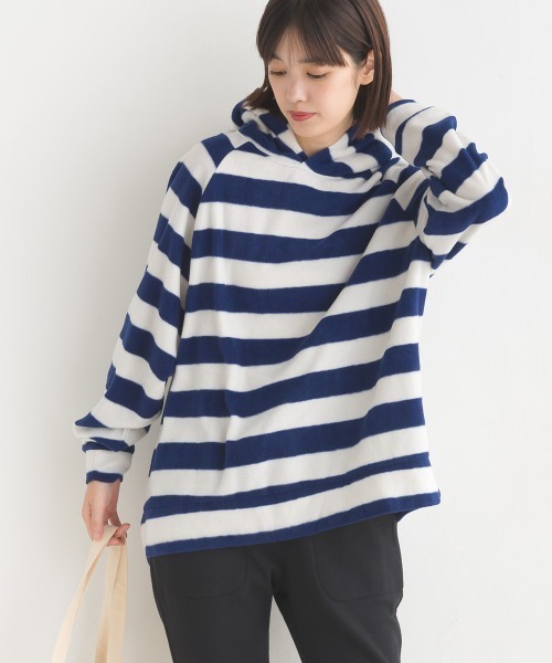 OMNES（オムネス）の「ふわ軽静電気防止マイクロフリースパーカー長袖（パーカー・レディース・アイボリー/キャメル/ホワイト×ネイビー/ブラック・LARGE/MEDIUM）」の2枚目の写真