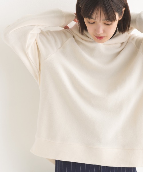 OMNES（オムネス）の「ふわ軽静電気防止マイクロフリースパーカー長袖（パーカー・レディース・アイボリー/キャメル/ホワイト×ネイビー/ブラック・LARGE/MEDIUM）」の17枚目の写真