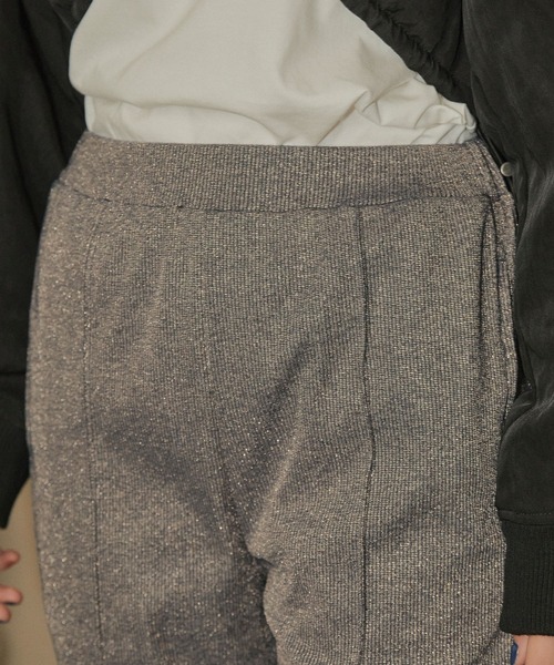 ELLEgirl（エルガール）の「ラメセンターシームリブパンツ【ELLEgirl/エル ガール】（その他パンツ・レディース・ブラウン/グレー・FREE）」の17枚目の写真