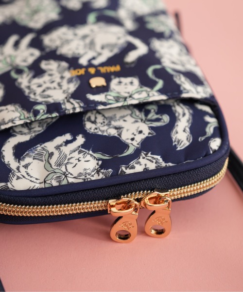 PAUL & JOE ACCESSOIRES(ポールアンドジョーアクセソワ)の「【PAUL & JOE ACCESSOIRES /ポール アンド ジョー アクセソワ 】 ジプヌネリボン スマホポシェット(ショルダーバッグ・レディース・ネイビー/ピンク・FREE)」の3枚目の写真