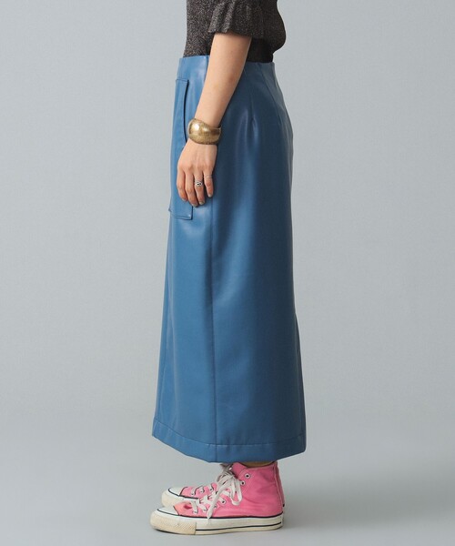 BEAMS BOY（ビームスボーイ）の「maturely / Fake Leather Work Skirt（スカート・レディース・ブラック/ブルー系その他2・1/0）」の16枚目の写真