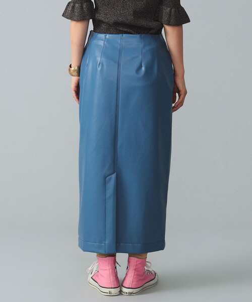 BEAMS BOY（ビームスボーイ）の「maturely / Fake Leather Work Skirt（スカート・レディース・ブラック/ブルー系その他2・1/0）」の17枚目の写真