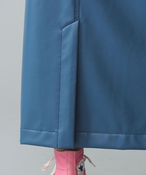 BEAMS BOY（ビームスボーイ）の「maturely / Fake Leather Work Skirt（スカート・レディース・ブラック/ブルー系その他2・1/0）」の21枚目の写真