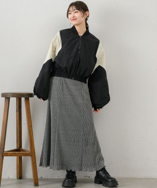 RETRO GIRL（レトロガール）の「配色ショートブルゾン（ブルゾン・レディース・ブラック/ブルー/ナチュラル・FREE）」の13枚目の写真