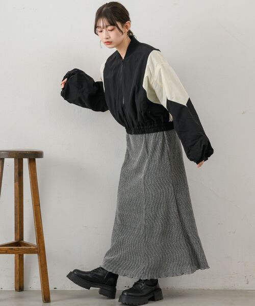 RETRO GIRL（レトロガール）の「配色ショートブルゾン（ブルゾン・レディース・ブラック/ブルー/ナチュラル・FREE）」の15枚目の写真