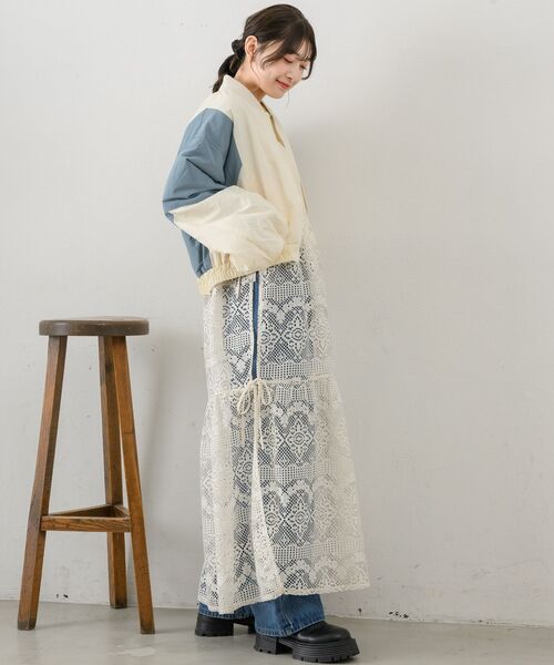 RETRO GIRL（レトロガール）の「配色ショートブルゾン（ブルゾン・レディース・ブラック/ブルー/ナチュラル・FREE）」の22枚目の写真