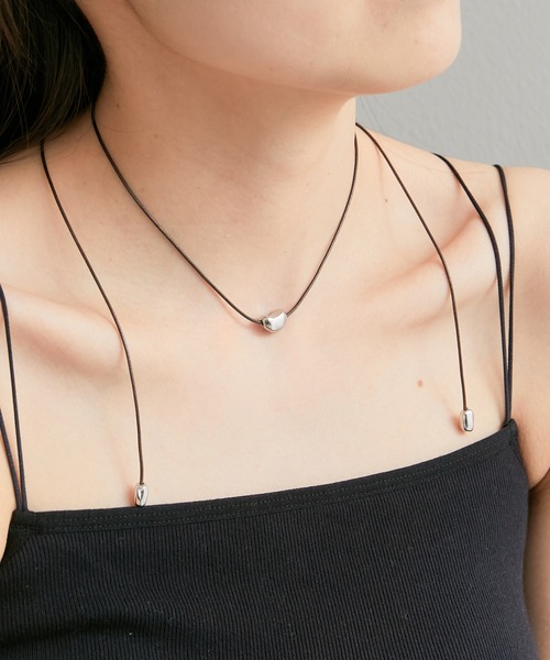 Kastane(カスタネ)の「【新色追加/4色展開/fiw.】マルチウェイチョーカー(チョーカー・レディース・ベージュ/ブラック/ダークブラウン/ブラック系その他/ブラウン系その他/キャメル・FREE)」の4枚目の写真