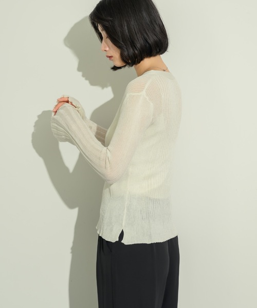 NEUNA（ヌナ）の「フレアスリーブリブサマーカーディガン（カーディガン/ボレロ・レディース・アイボリー/チャコールグレー/ブラック・FREE）」の21枚目の写真