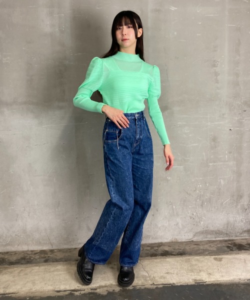 tolene(トレネ)の「パワースリーブハイネックニットプルオーバー(ニット/セーター・レディース・グリーン/イエロー/パープル/ブラック・FREE)」の21枚目の写真