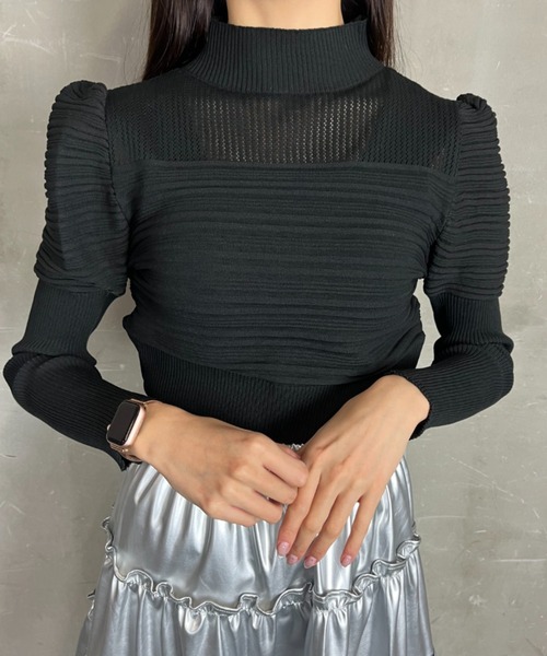 tolene(トレネ)の「パワースリーブハイネックニットプルオーバー(ニット/セーター・レディース・グリーン/イエロー/パープル/ブラック・FREE)」の5枚目の写真