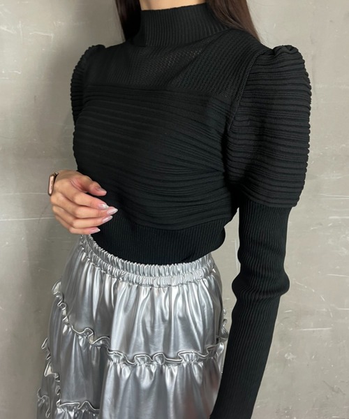 tolene(トレネ)の「パワースリーブハイネックニットプルオーバー(ニット/セーター・レディース・グリーン/イエロー/パープル/ブラック・FREE)」の6枚目の写真