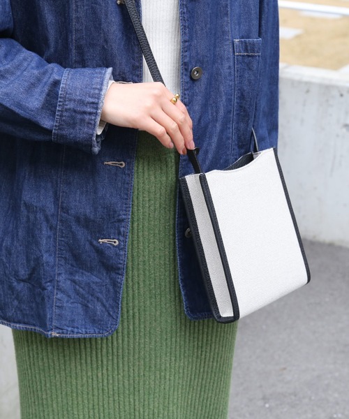 Mia Borsa（ミアボルサ）の「[Mia Borsa] ショルダーバッグ 本革 牛革 斜めがけ（ショルダーバッグ・レディース・キャメル/ブラック・FREE）」の16枚目の写真