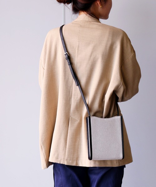 Mia Borsa（ミアボルサ）の「[Mia Borsa] ショルダーバッグ 本革 牛革 斜めがけ（ショルダーバッグ・レディース・キャメル/ブラック・FREE）」の14枚目の写真
