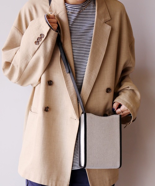 Mia Borsa（ミアボルサ）の「[Mia Borsa] ショルダーバッグ 本革 牛革 斜めがけ（ショルダーバッグ・レディース・キャメル/ブラック・FREE）」の8枚目の写真
