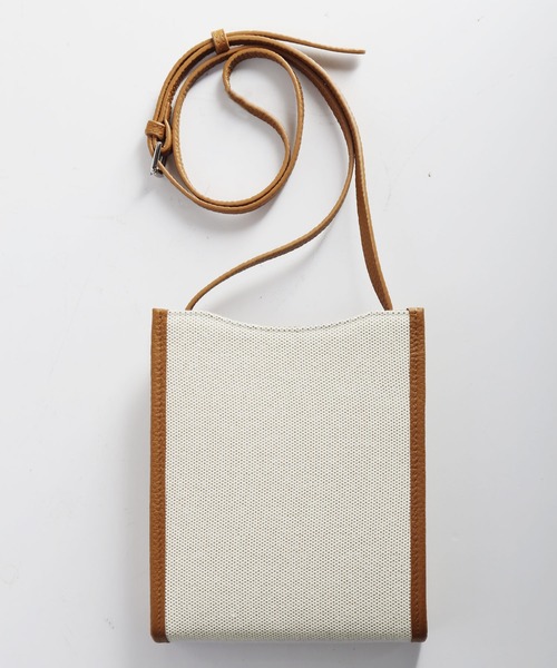 Mia Borsa（ミアボルサ）の「[Mia Borsa] ショルダーバッグ 本革 牛革 斜めがけ（ショルダーバッグ・レディース・キャメル/ブラック・FREE）」の10枚目の写真