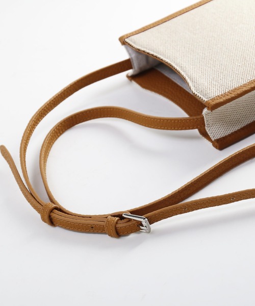 Mia Borsa（ミアボルサ）の「[Mia Borsa] ショルダーバッグ 本革 牛革 斜めがけ（ショルダーバッグ・レディース・キャメル/ブラック・FREE）」の3枚目の写真
