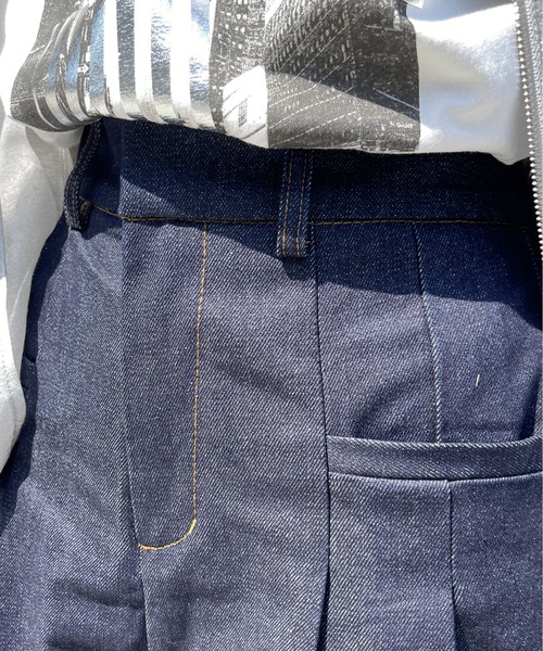 Meli rich（メリーリッチ）の「リジットデニムサイドポケットタックパンツ（デニムパンツ・レディース・ブラック/インディゴブルー・FREE）」の7枚目の写真