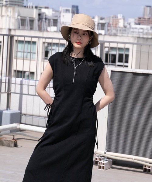 bohmal(ボマール)の「ウエストカットアウトロングワンピース(ワンピース・レディース・ブラック・MEDIUM)」の6枚目の写真