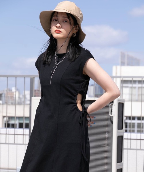 bohmal(ボマール)の「ウエストカットアウトロングワンピース(ワンピース・レディース・ブラック・MEDIUM)」の9枚目の写真