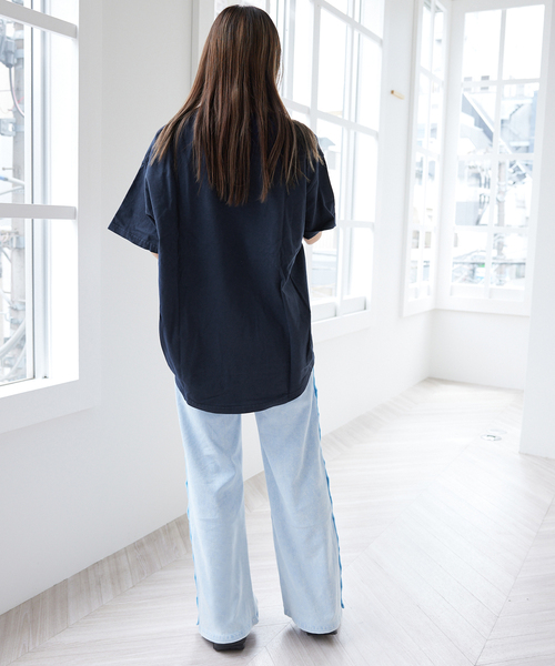 JOINT WORKS（ジョイントワークス）の「《追加》【ALORE/アローレ】ロゴバックタックTシャツ（Tシャツ/カットソー・レディース・ネイビー・FREE）」の2枚目の写真